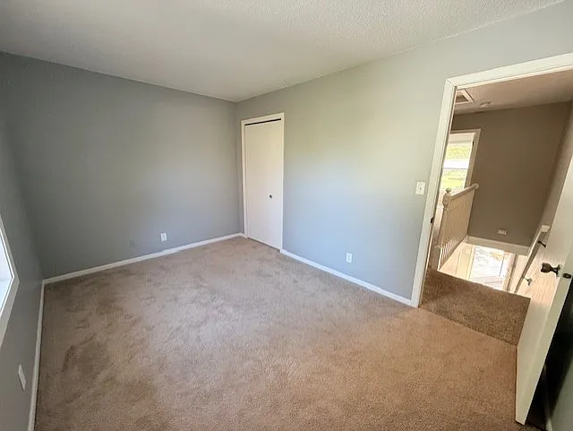 Valley View Townhomes — Photo 13