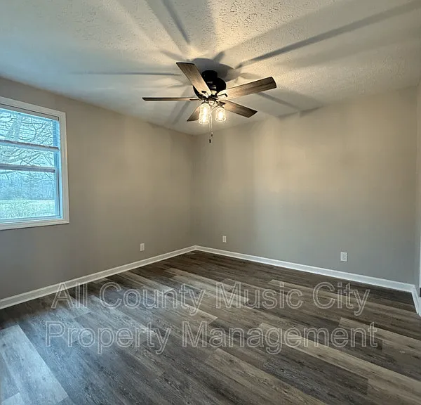 3104 Brickdale Ln #B — Photo 8