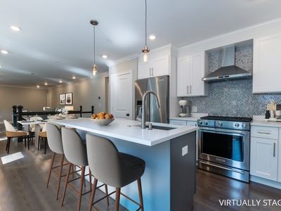 27 Charles St #27, Watertown, MA, 02472