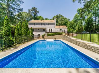 151 Shadowlawn Rd SE, Marietta, GA 30067