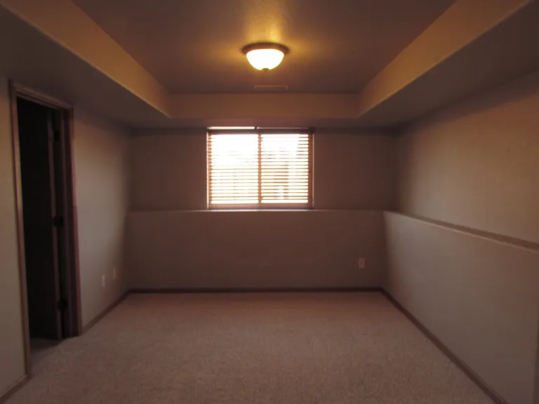 5016 Dylan Dr — Photo 15