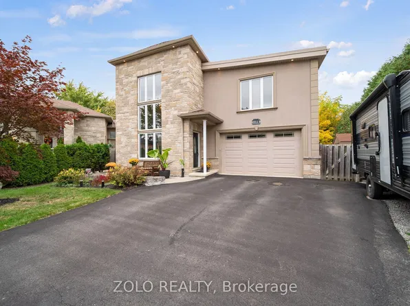 6911B Hickling Cres, Mississauga, ON L5N 5B1