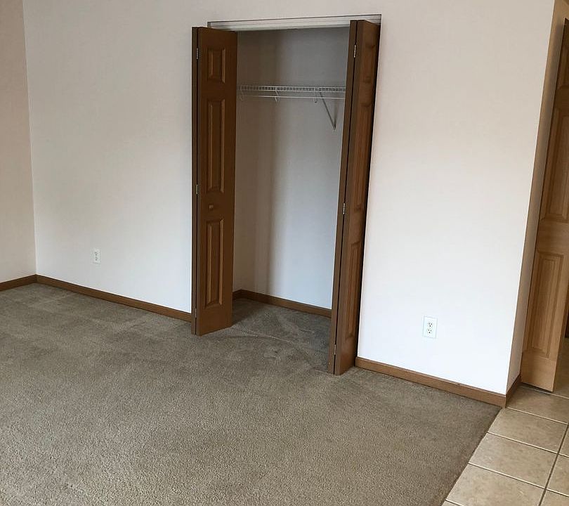 1st image of 1000 Long Beach Ln #511