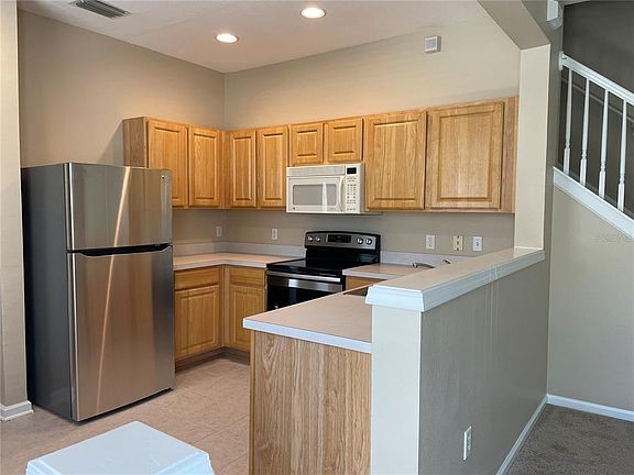 5th image of 26528 Castleview Way #26528