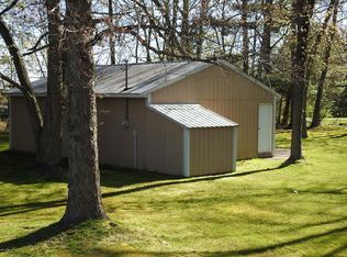 1830 N Sandia Dr, Mears, MI 49436
