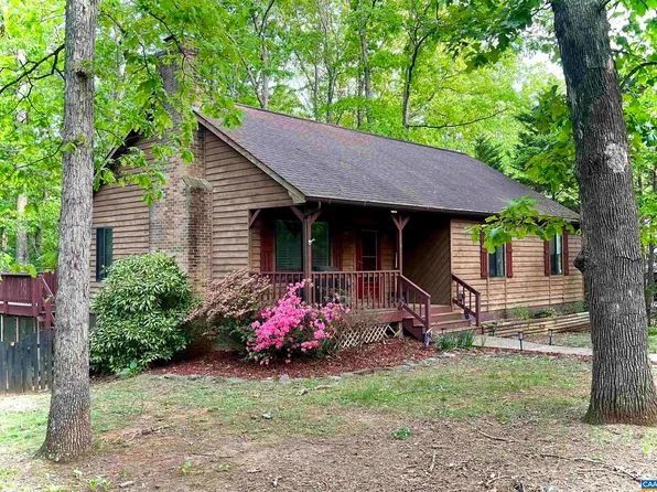 10 Darby Ln, Palmyra, VA 22963