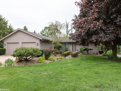 1544 E Glacier Bnd, La Porte, IN, 46350