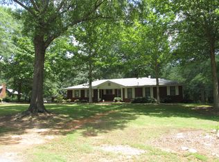 61 W Williams St, Winder, GA 30680