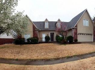 8215 N Hills Blvd, N Little Rock, AR 72116