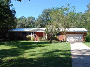 2054 Hill N Dale St N, Tallahassee, FL 32317