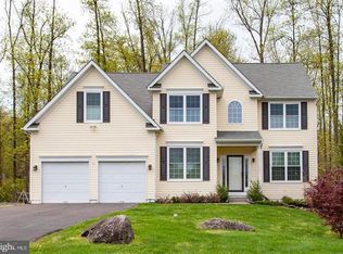 73 Timberview Dr, Pottstown, PA 19464