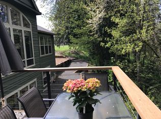 34143 Edna Ln, Warren, OR 97053