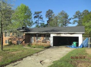 1551 New Castle Dr, Macon, GA 31204