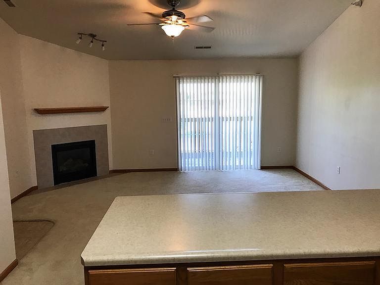 1st image of 60 E Jefferson St #7