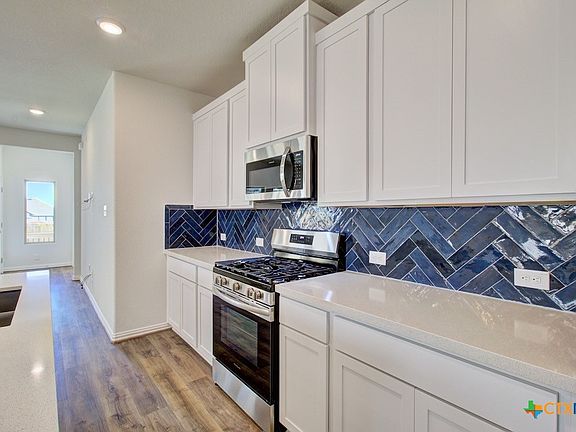 3rd image of 1632 Seekat Dr