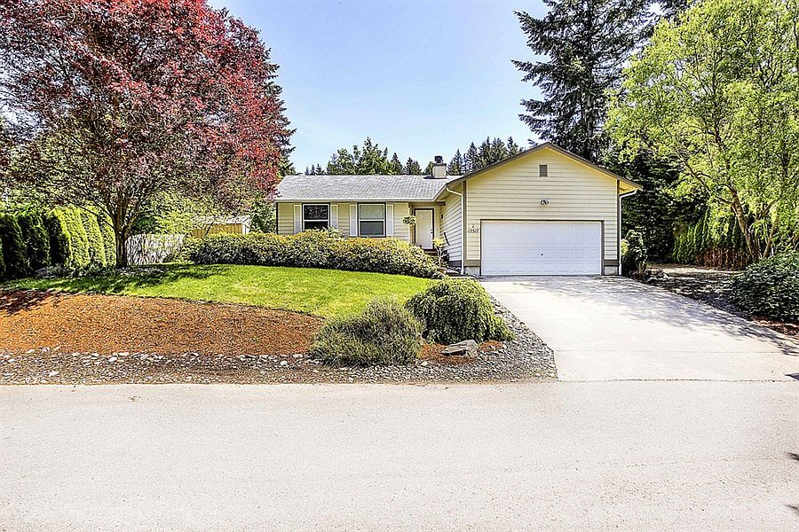 1st image of 15517 66th Avenue Ct NW