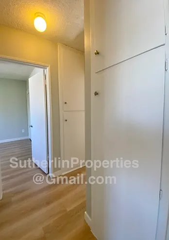126 N Electric Ave #L — Photo 13
