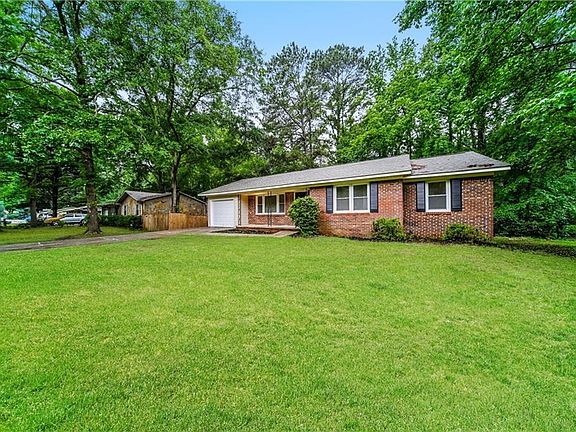 2nd image of 10807 Sanderling Ln