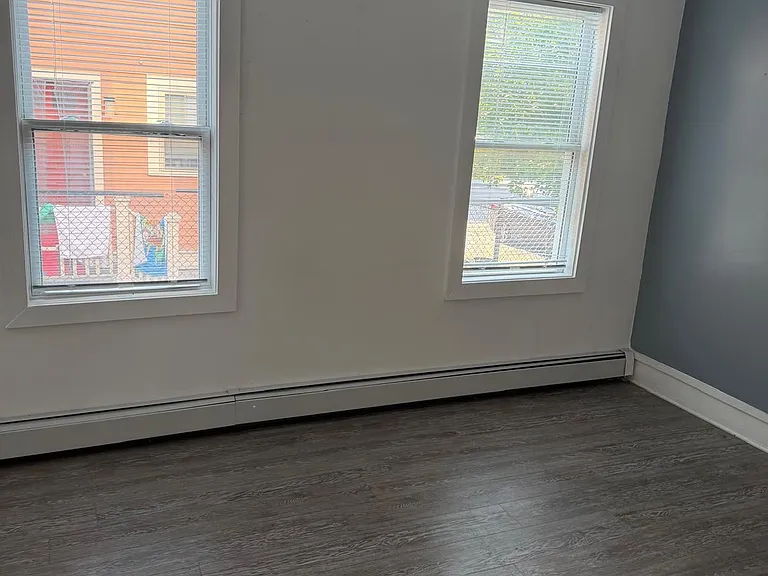 23 Reynolds Ave #1 — Photo 43