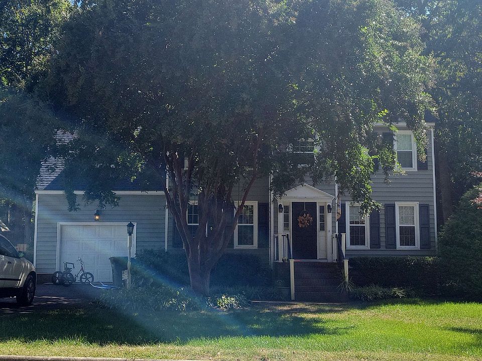 1st image of 9127 Newcastle Dr