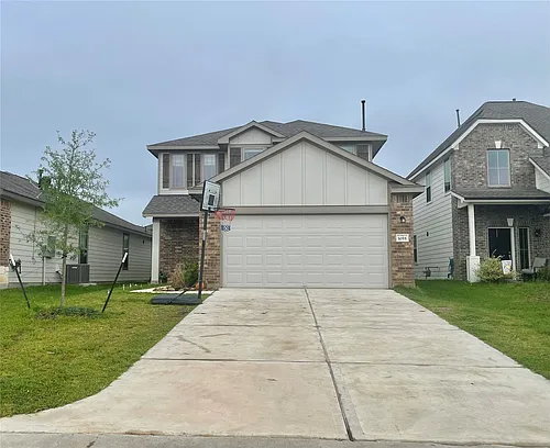 1055 Bluebonnet Trl Photo 1