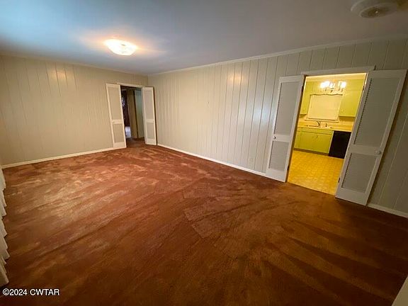 5th image of 727 Wendell Ave
