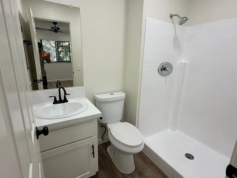 169 Brightwood Ave — Photo 16