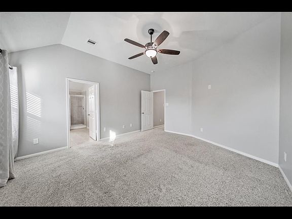 4th image of 3530 Tulip Trace Dr