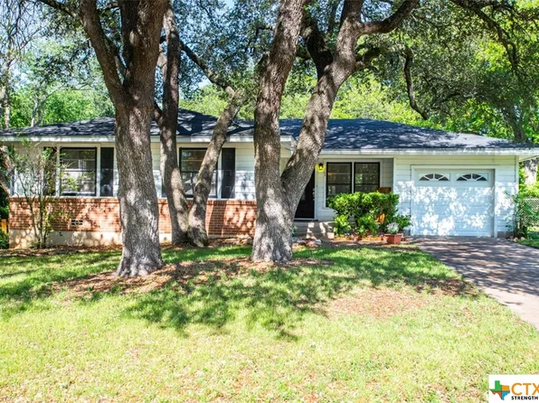 105 N 29th St, Gatesville, TX 76528