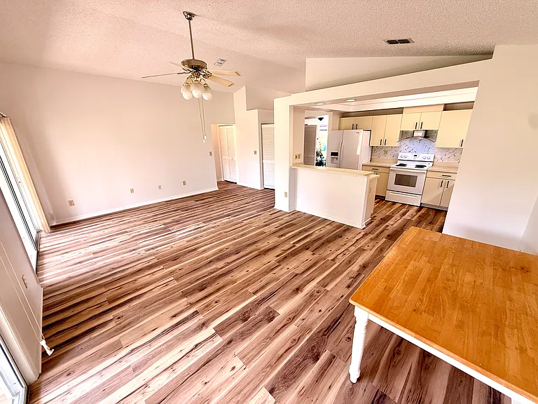 7830 Becket St — Photo 23