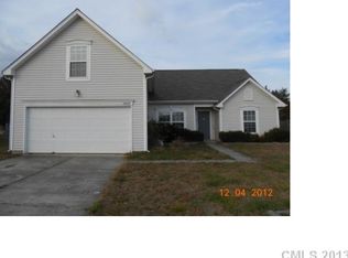 14422 Arlandes Dr, Charlotte, NC 28278