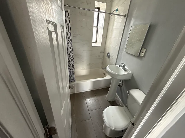 25-27 N Harrison St #303A — Photo 9