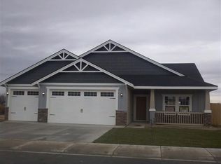 1722 N Azurite Pl, Kuna, ID 83634