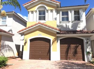 11481 NW 81st Ln, Doral, FL 33178