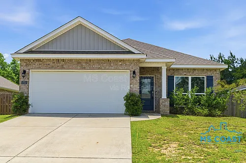 5723 Overland Dr Photo 1