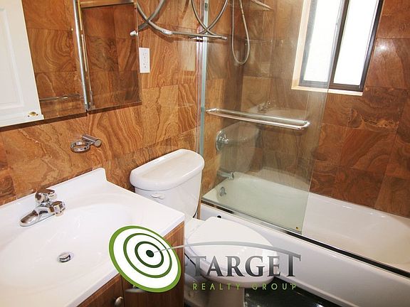 4th image of 25-44 14th St #2B