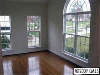 2nd image of 120 Whiterock Dr