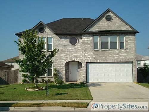 1st image of 843 Camelback Dr