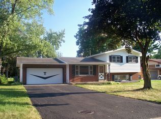 157 Marsch Ave, Montgomery, IL 60538