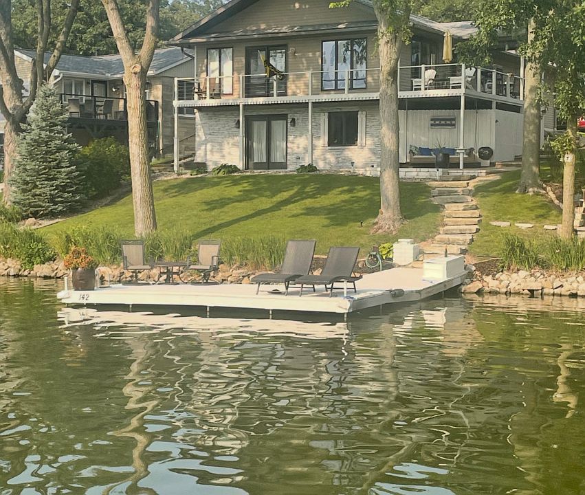 1st image of 142 Sunrise Ct