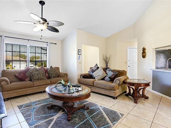 3rd image of 10610 Woodchuck Ln
