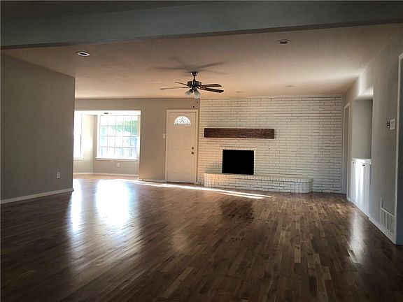 5th image of 1332 Andante Dr