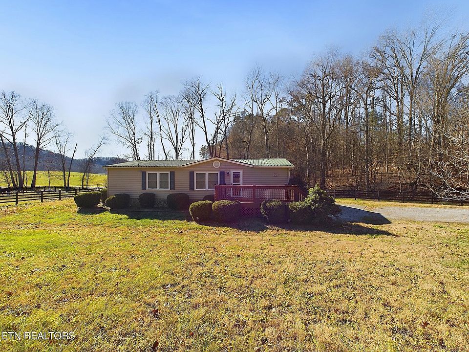 1st image of 470 Poplar Springs Rd