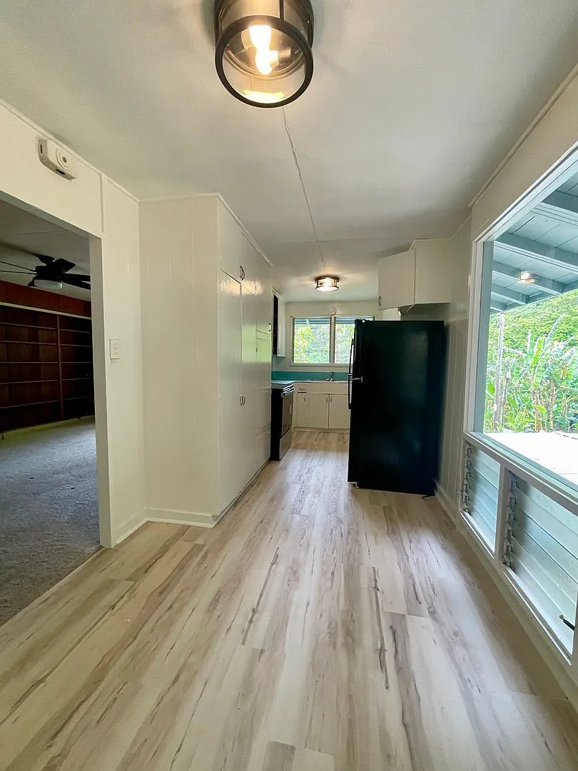 Cozy, Spacious, Clean & Nostalgic Home in Palolo Valley. — Photo 3