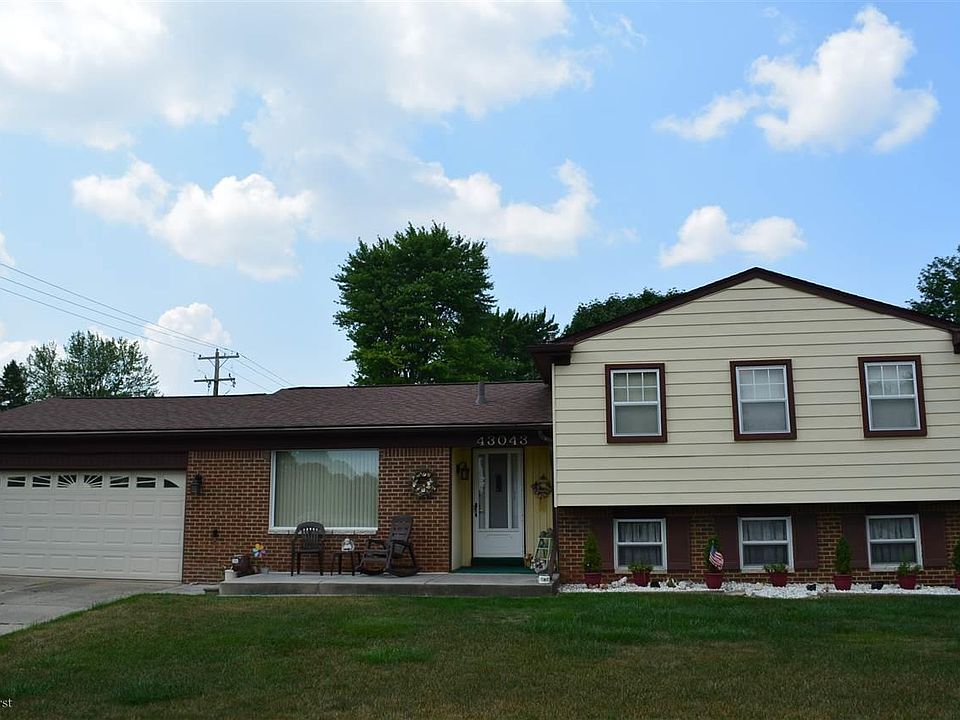 1st image of 43043 Bond Ct