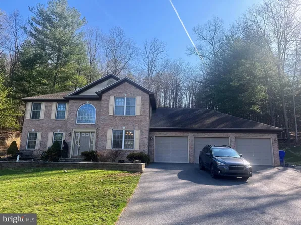 7895 Stump Run Rd, Fayetteville, PA 17222