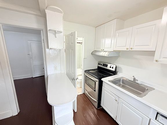 5th image of 4343 Pinewood Ave