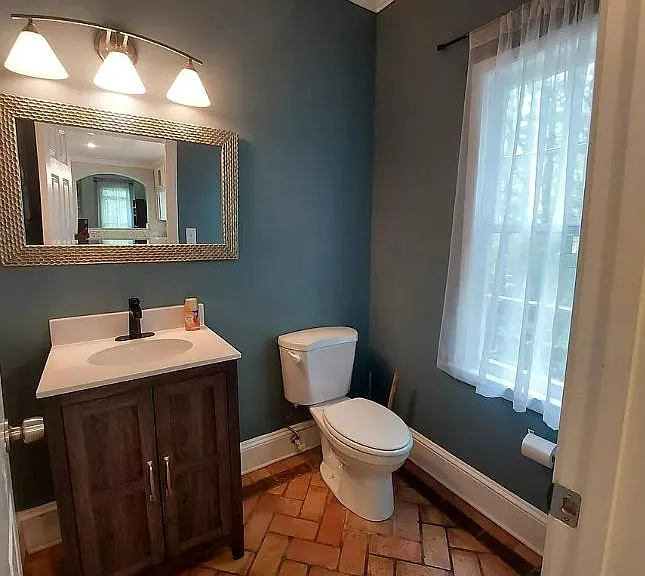 Half bath (main level)