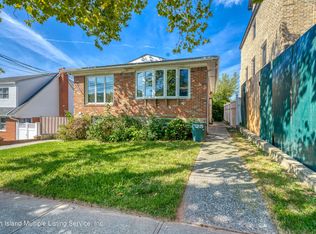 49 Bolivar St, Staten Island, NY 10314