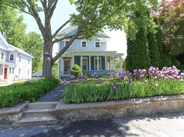3 Warner St, South Hadley, MA 01075